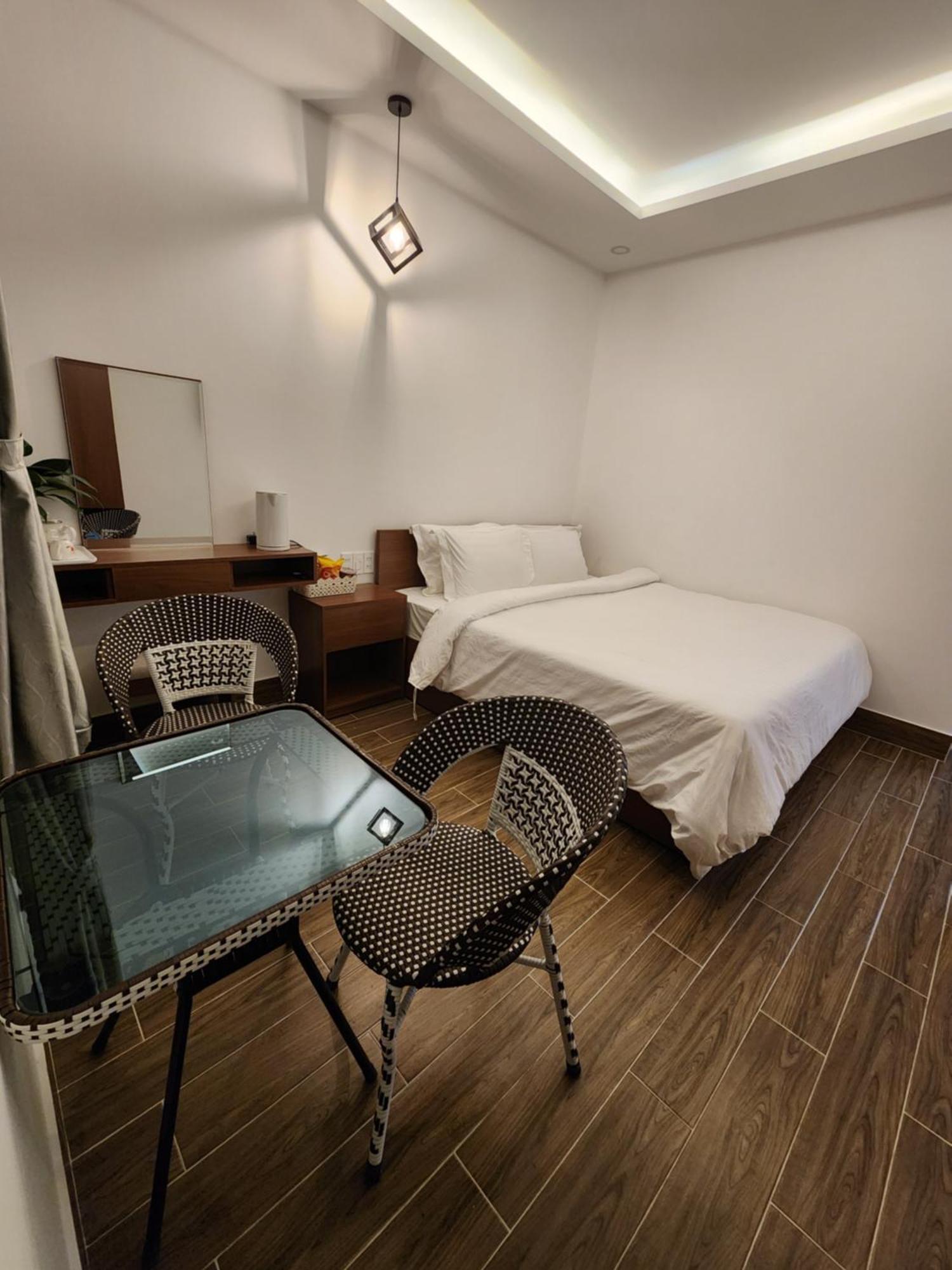 Happy Bun Hotel Далат Екстер'єр фото